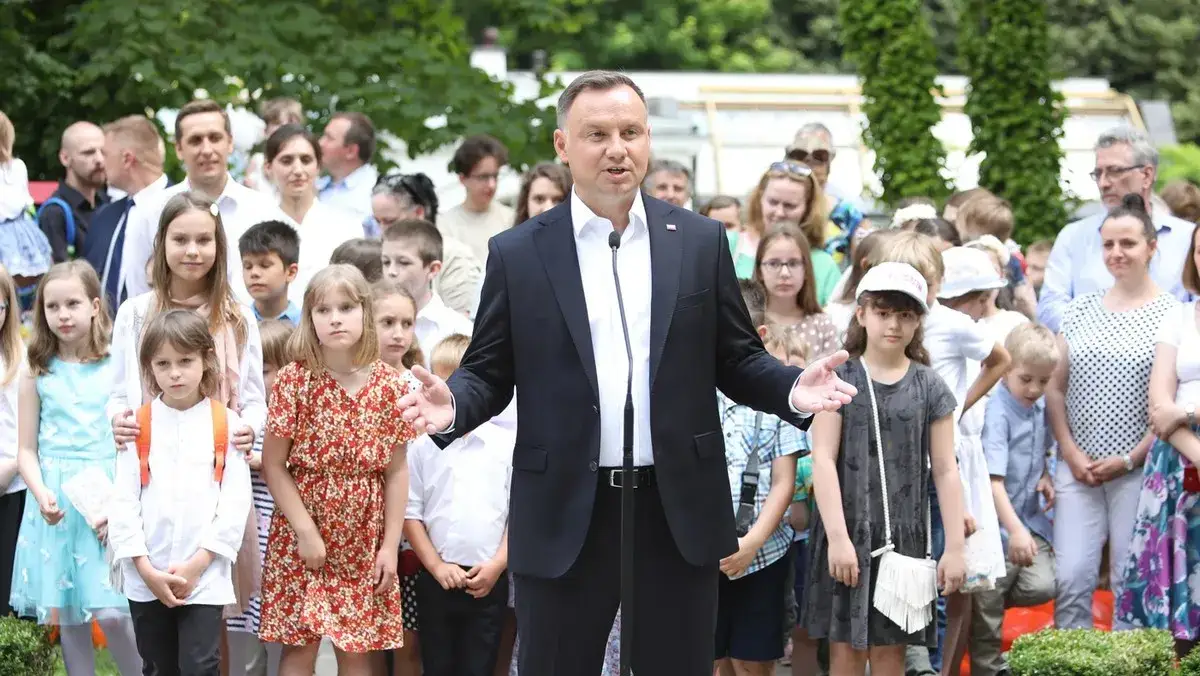 Czy Andrzej Duda ma dzieci? Zaskakujące fakty o życiu rodzinnym prezydenta