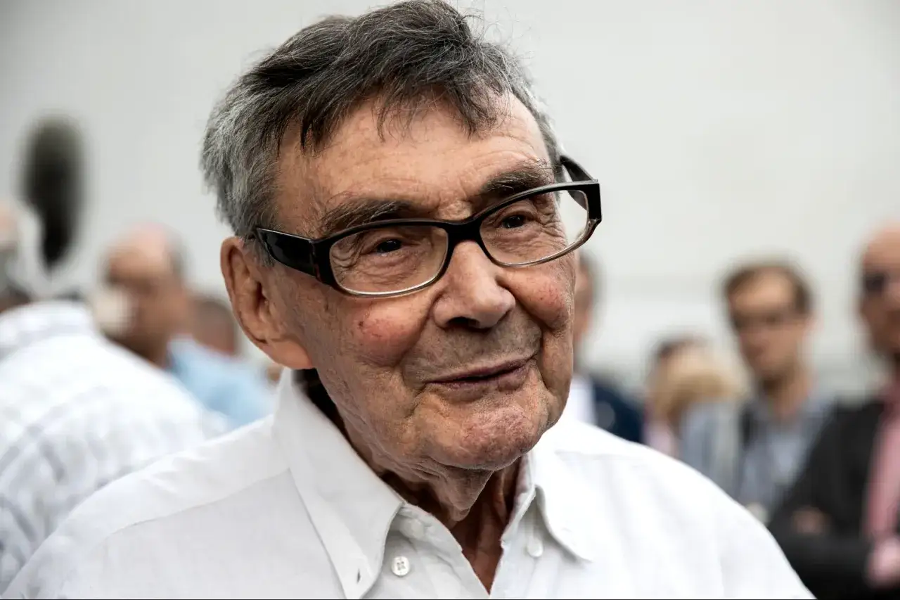 Kim naprawdę jest Piotr Skurzyński: poznaj prawnika i dziennikarza