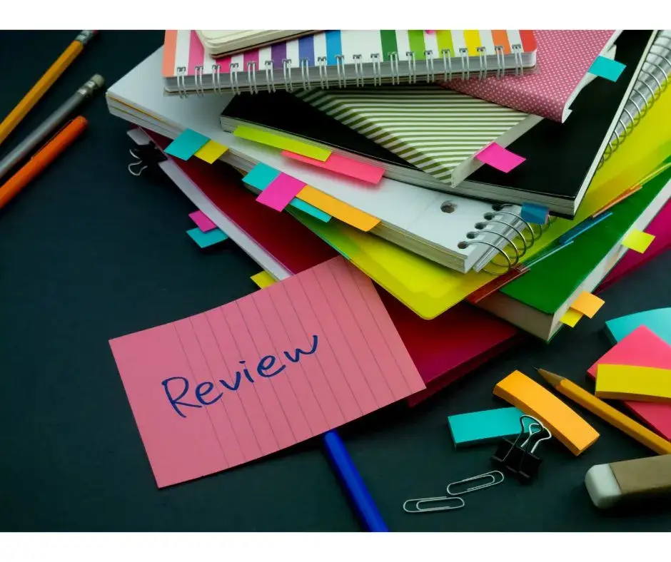 Jak powinna wyglądać recenzja książki, aby przyciągnąć czytelników?