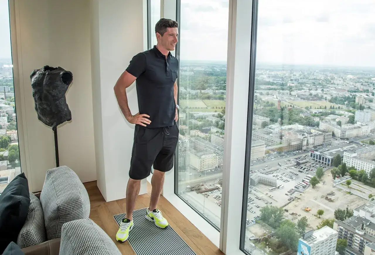 Gdzie mieszka Robert Lewandowski? Sprawdź jego aktualne miejsce zamieszkania!