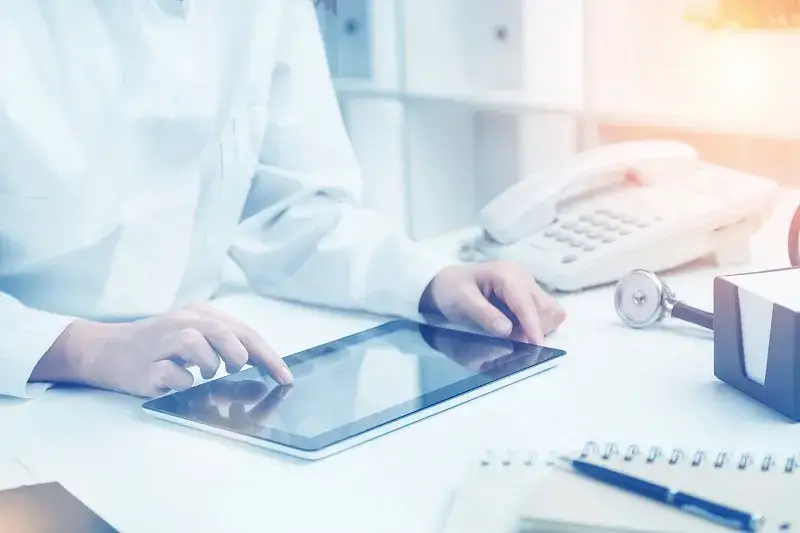 Kiedy wprowadzenie elektronicznej dokumentacji medycznej w gabinecie prywatnym?
