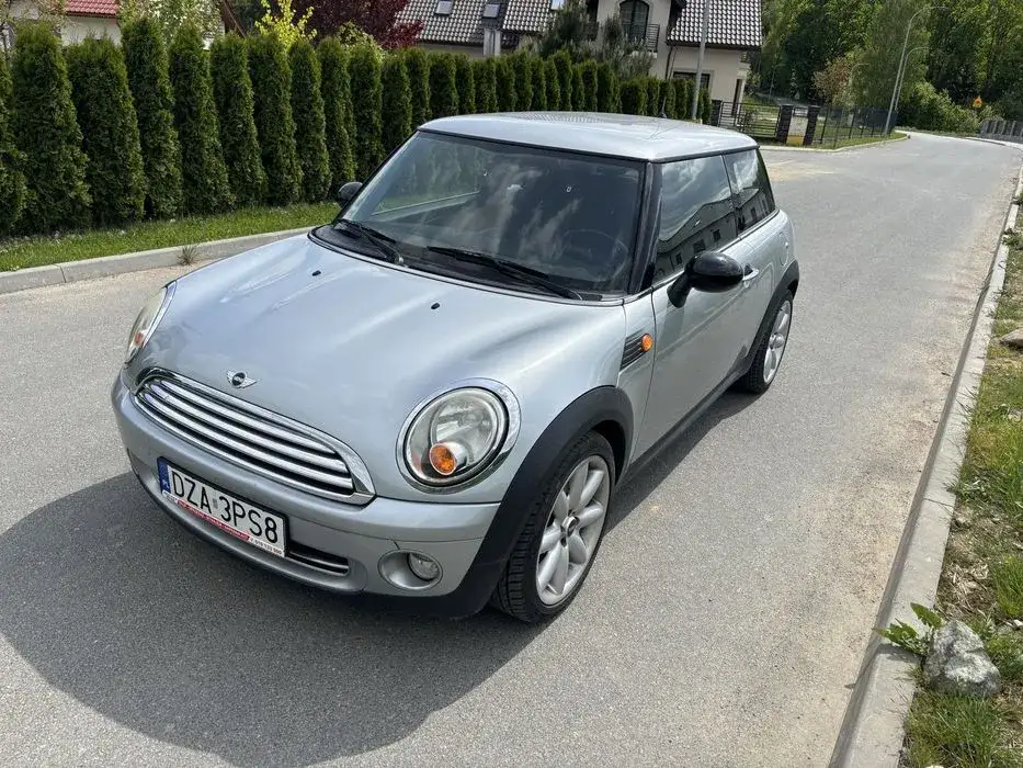 Mini One 1.4 benzyna - co to za silnik i jakie ma osiągi?