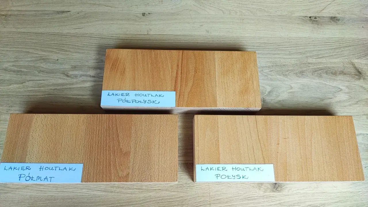 Ile warstw lakieru na schody? Odkryj najlepsze praktyki i porady