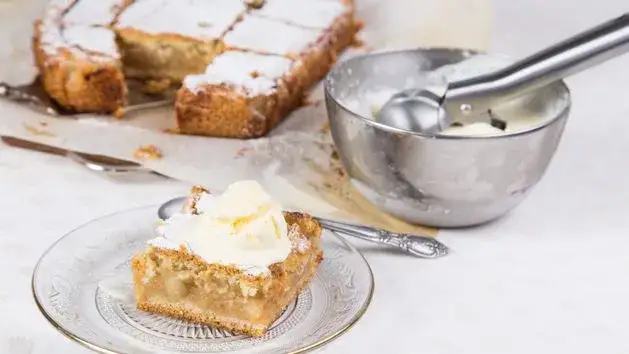 Jakie jabłko do szarlotki: wybierz idealne odmiany dla smaku