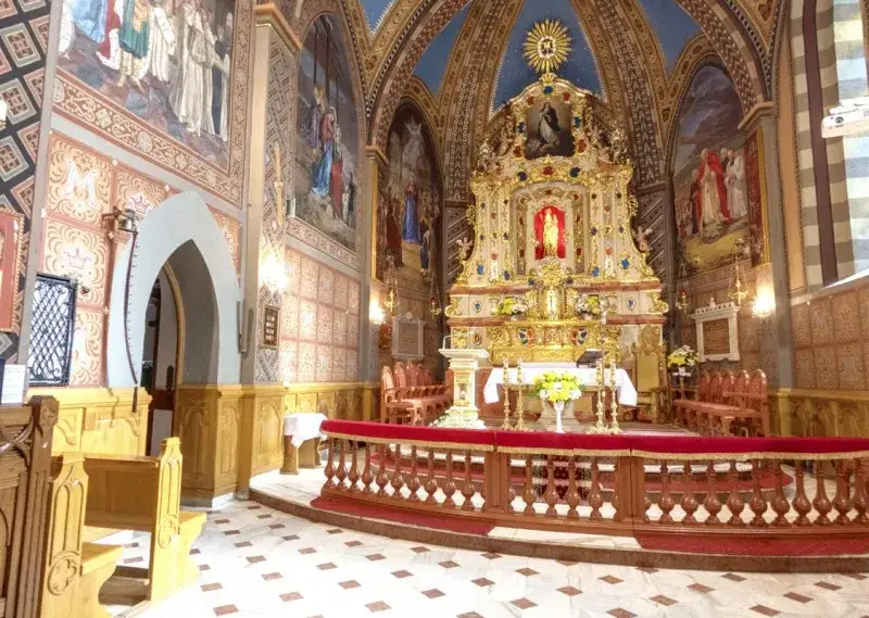 Najlepsze atrakcje w Ludźmierzu, które musisz zobaczyć i przeżyć