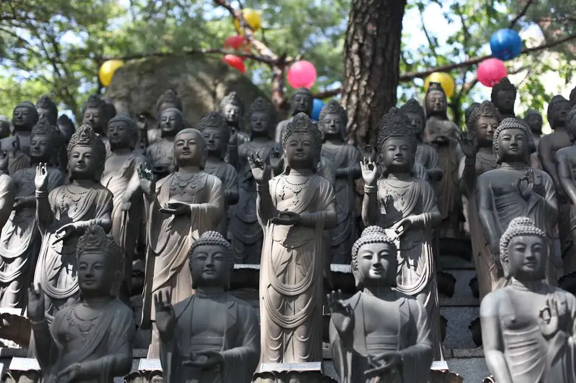 Małżeństwo w buddyzmie: duchowe znaczenie i różnice kulturowe