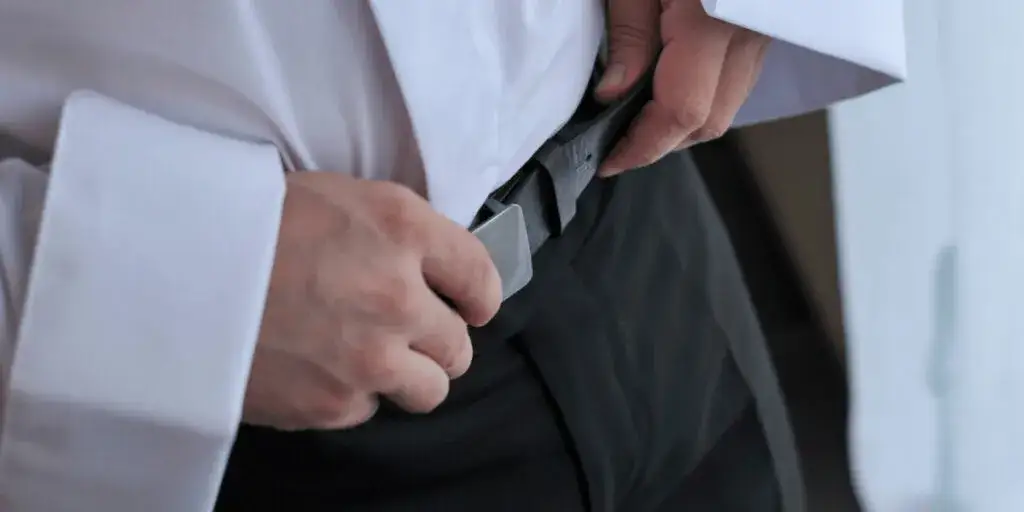 Jak wybrać rozmiar paska, aby uniknąć niewygodnych błędów