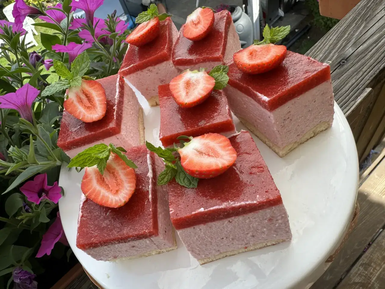 Jak zrobić galaretkę z truskawek - prosty przepis na pyszny deser