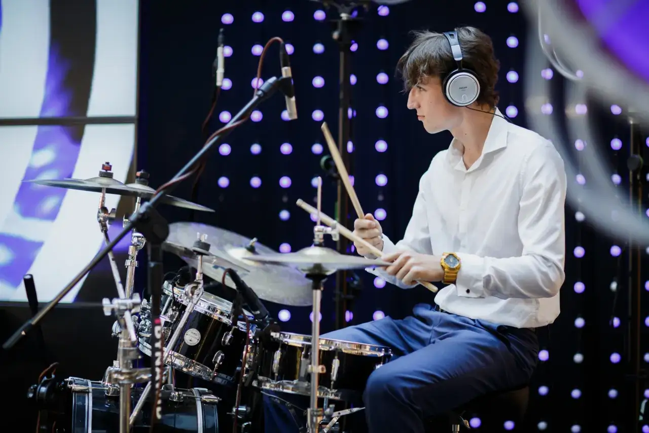 Od jakiego wieku nauka gry na perkusji - praktyczny poradnik dla rodziców