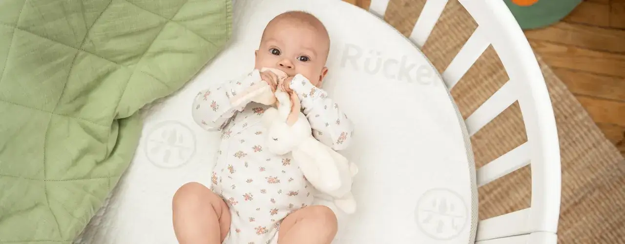 Jak ukladac dziecko do snu, aby zapewnić mu bezpieczny i zdrowy sen