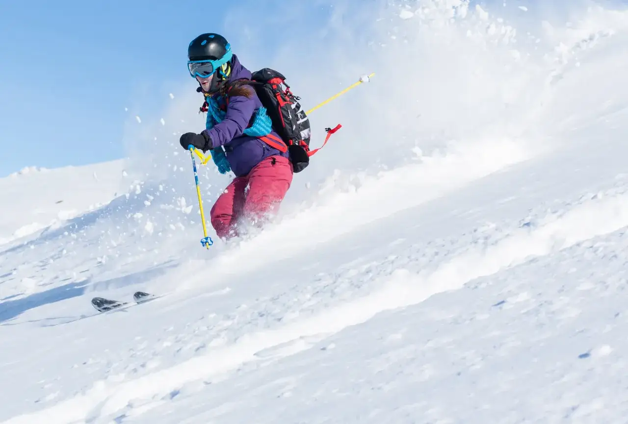 Czechy wyciągi narciarskie – poznaj najlepsze stacje narciarskie i ich atrakcje