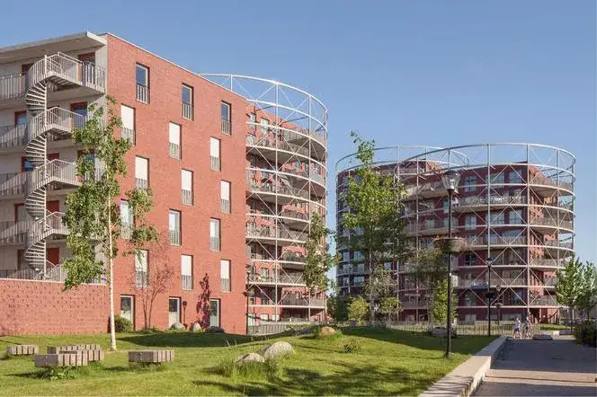 Ile hektarów zajmuje osiedle mieszkaniowe? Odkryj zaskakujące różnice!