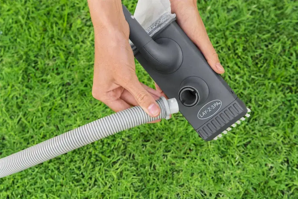 Najlepszy odkurzacz podwodny do spa Bestway - porównanie modeli i opinie