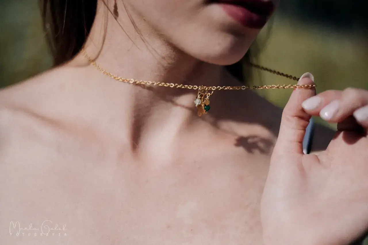 Stal chirurgiczna: Czy biżuteria czernieje? Blask na lata!