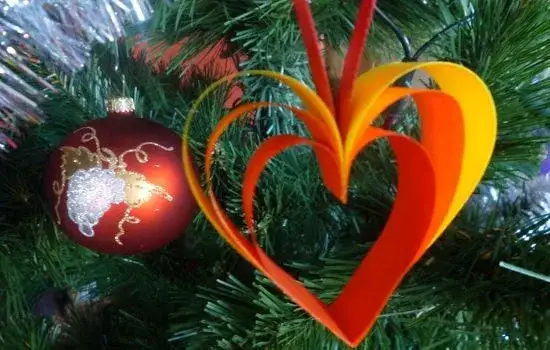 Ozdoby świąteczne DIY: Unikalne dekoracje z sercem krok po kroku