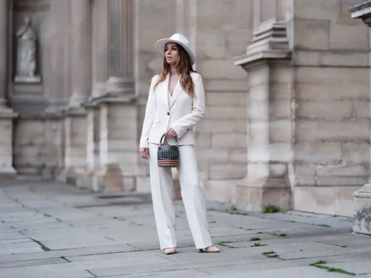 Spodnie na komunię? Odkryj eleganckie stylizacje i komfort!