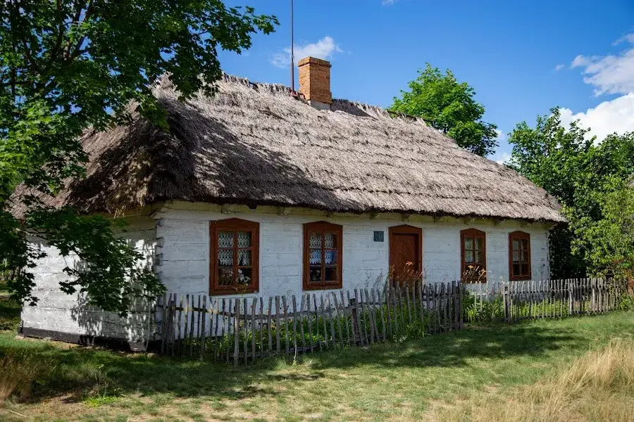 Skansen Maurzyce: Godziny otwarcia, ceny, dojazd. Zaplanuj wizytę!