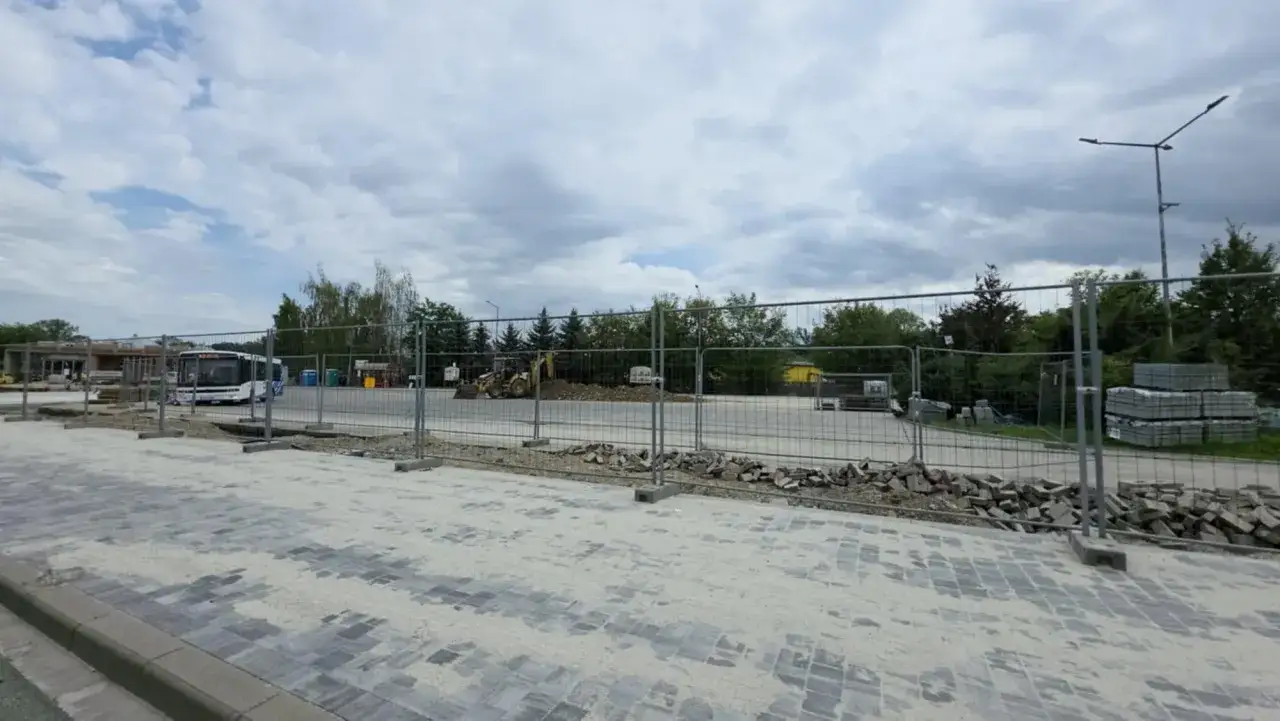 Kęty PKP: Jak łatwo znaleźć dworzec autobusowy?