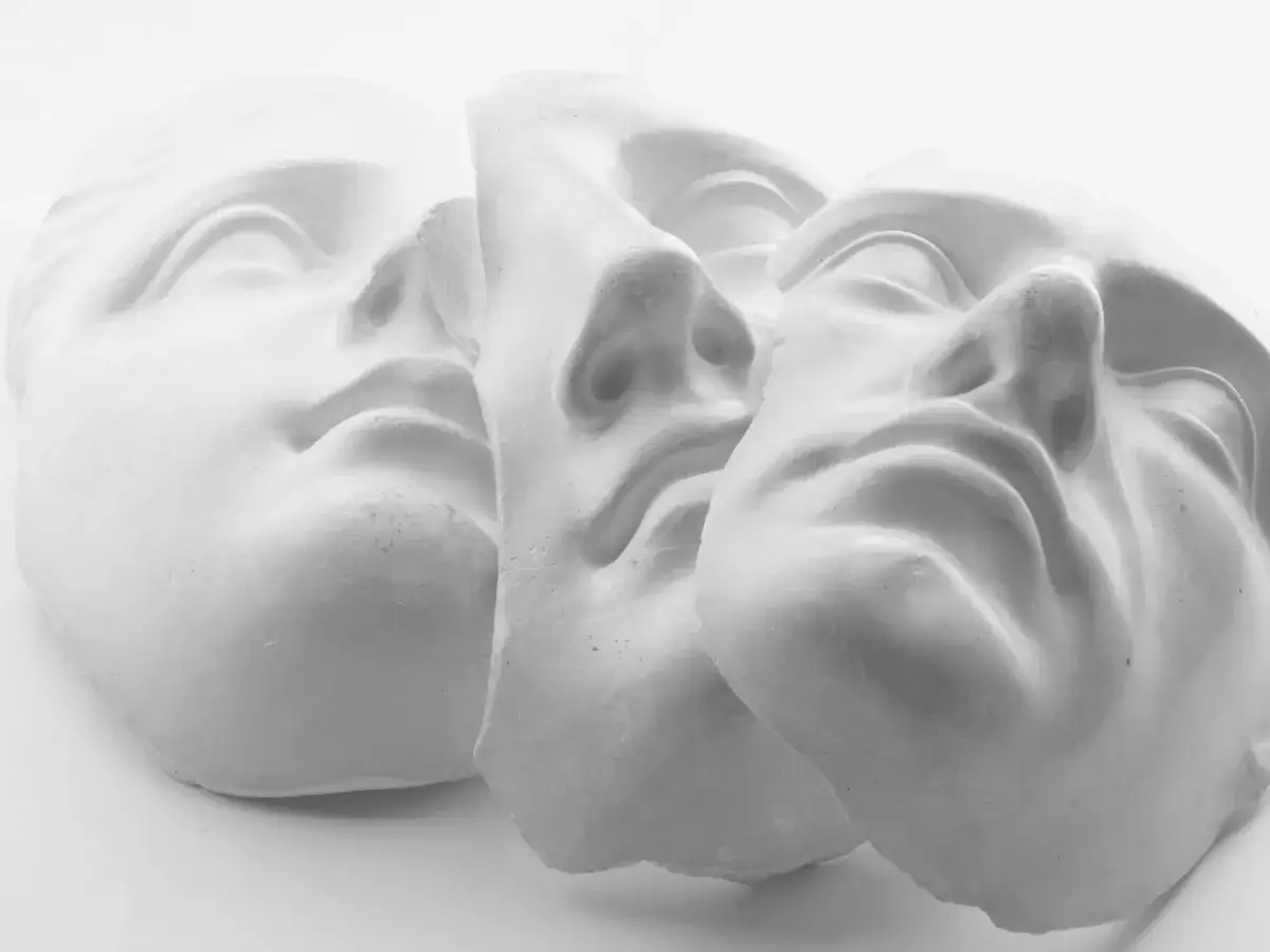 Cytaty o ludziach, którzy kłamią: Mądrość o fałszu i hipokryzji