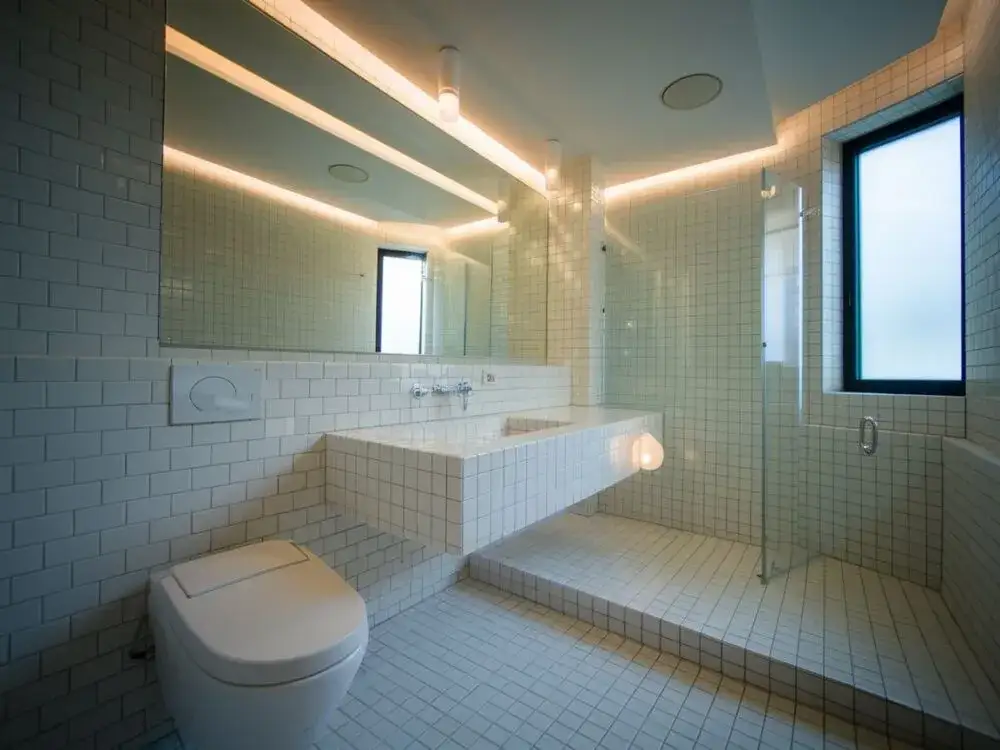 Lustro wklejane w płytki: Wybierz i zamontuj idealne!