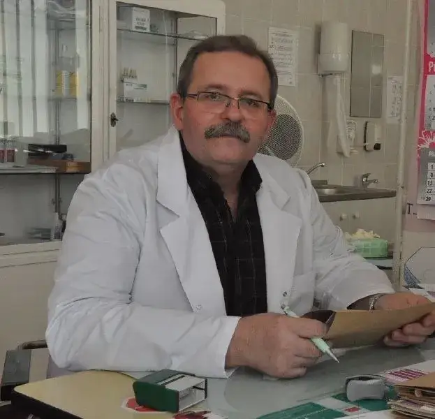 Piotr Zymróz ginekolog – gdzie przyjmuje i jak się umówić na wizytę?