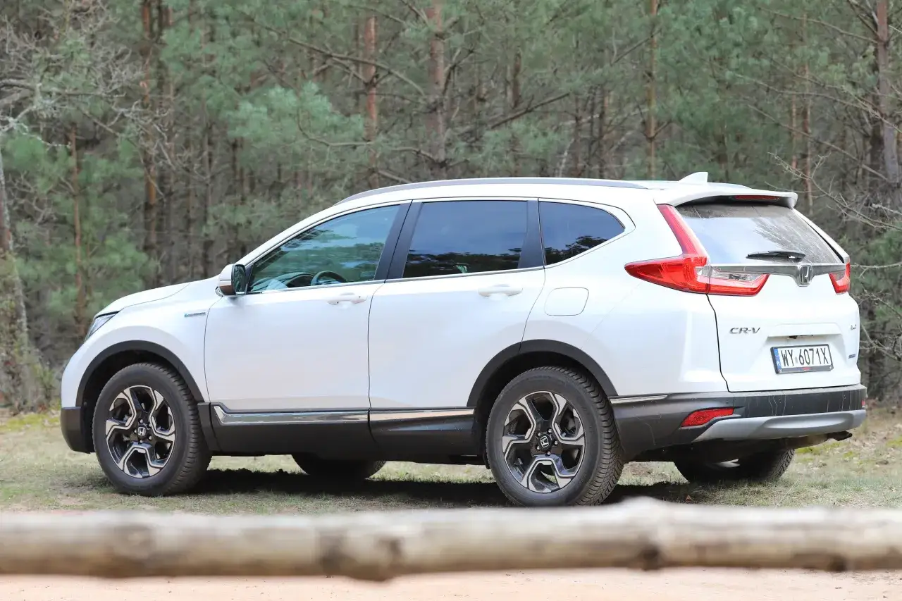 Honda CR-V: Jaki silnik wybrać? Benzyna, diesel, hybryda