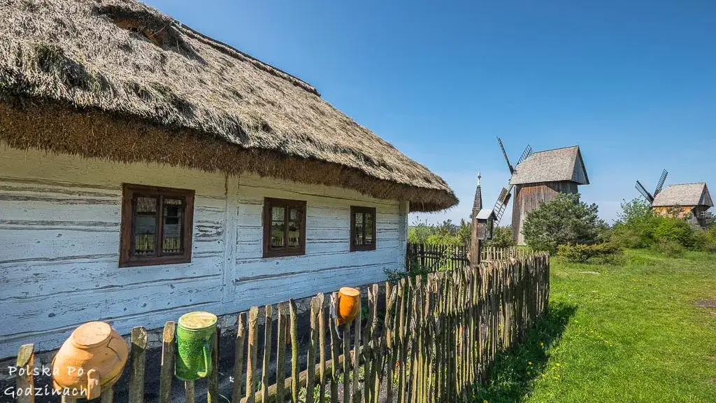 Skansen koło Kielc: Tokarnia Wszystko, co musisz wiedzieć przed wizytą