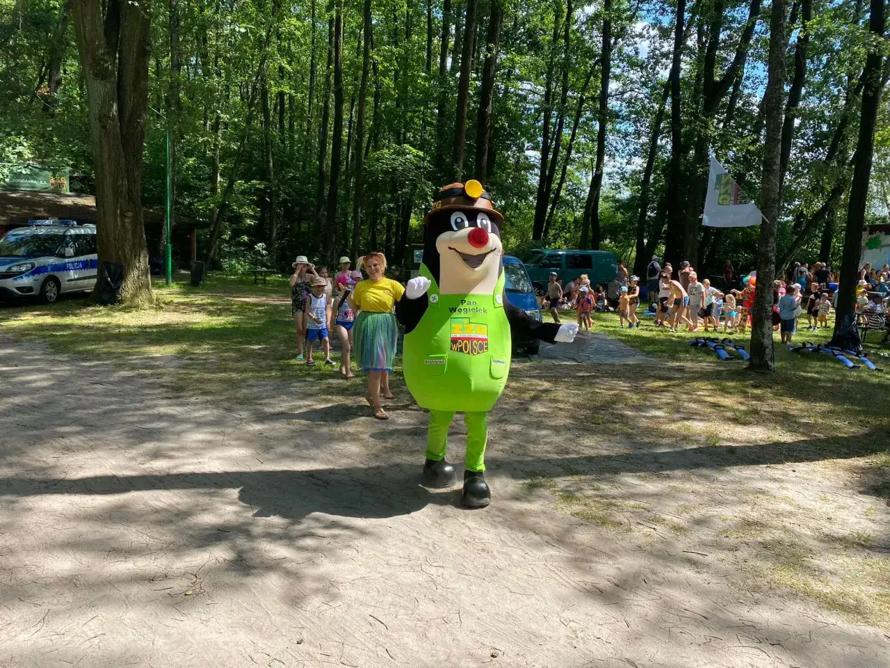 Jak zrobić strój krecika: proste kroki i materiały, które musisz mieć