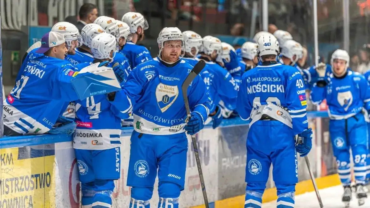 Statystyki PZHL: Kluczowe dane o hokeju na lodzie w Polsce