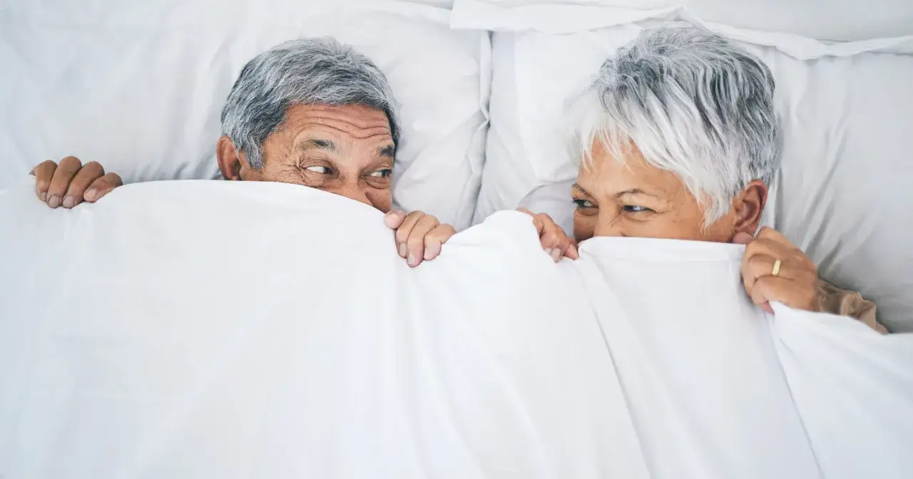 Czy kobieta po 60 ma orgazm? Odkryj prawdę o życiu seksualnym