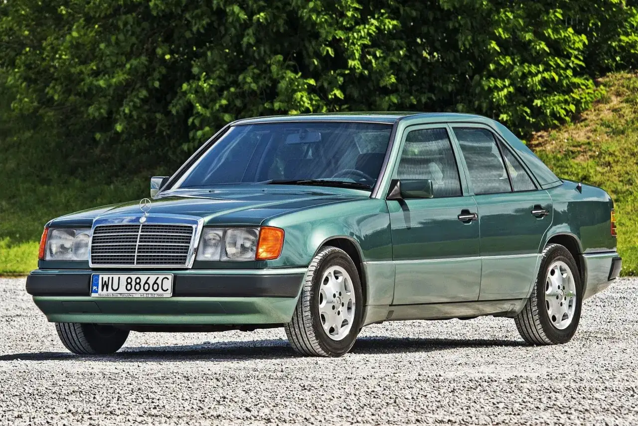 Mercedes W124 - najlepsze silniki benzynowe i ich osiągi