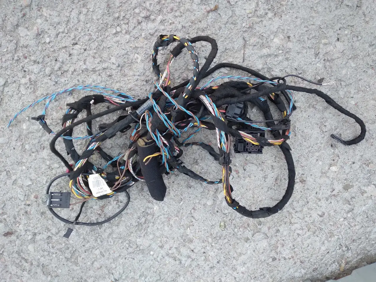 Wszystko o wiązce elektrycznej BMW E46 - jak uniknąć kosztownych napraw