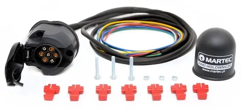 Wybór wiązki haka: 7/13 pin, uniwersalna czy dedykowana? Uniknij błędów!