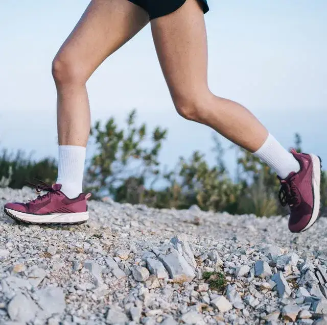 Calcetines para correr mujer: elige los mejores para tu comodidad