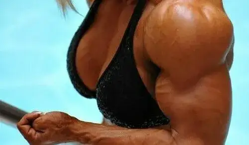 Sterydy dla kobiet – jakie wybrać, skutki uboczne i bezpieczne stosowanie