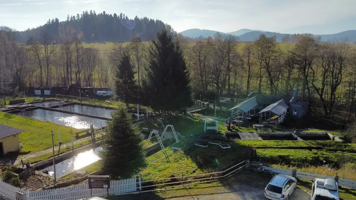 Jezioro Kłodawskie: ukryte skarby i niesamowite atrakcje w okolicy