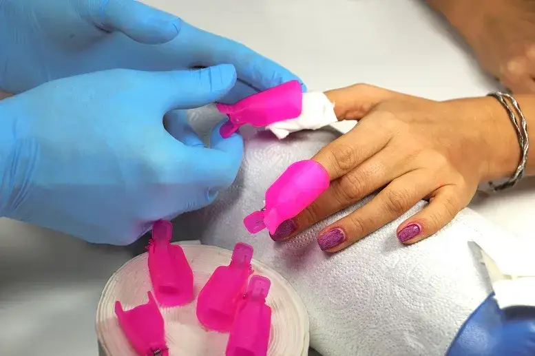 Jak bezpiecznie ściągnąć hybrydy w domu? 5 sprawdzonych metod