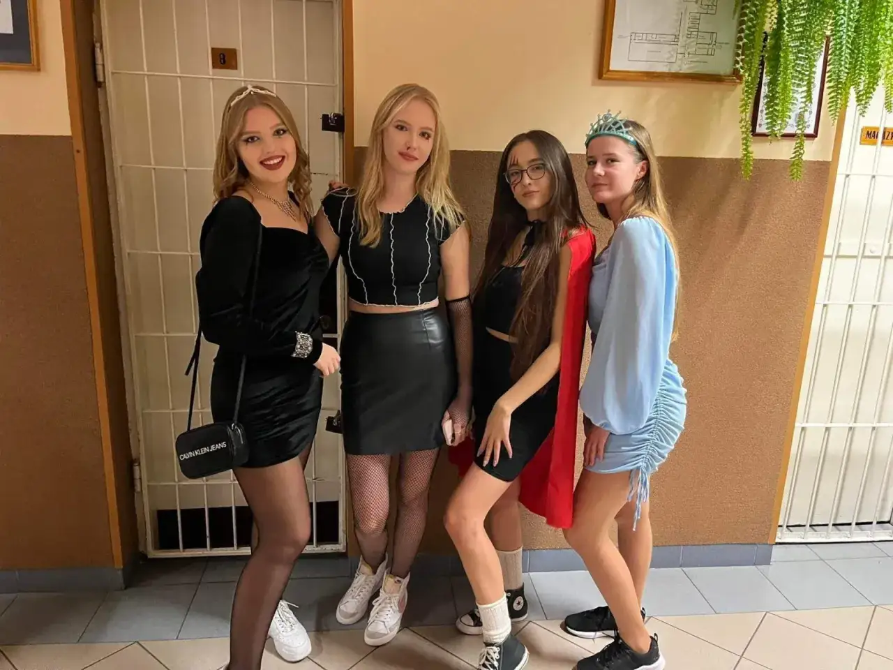 Dyskoteka szkolna: Jak się ubrać? Styl, wygoda, bez wpadek!