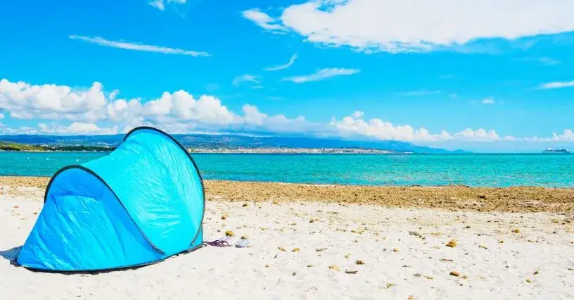 Jak złożyć namiot plażowy - prosta instrukcja bez stresu