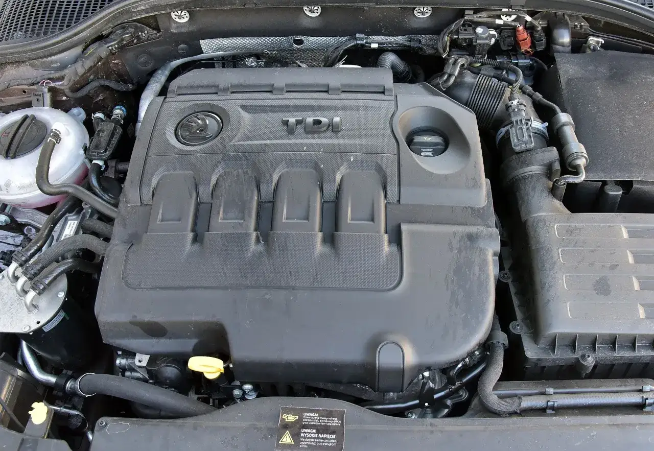 Skoda Octavia 3 jaki silnik wybrać, aby uniknąć wysokich kosztów paliwa?