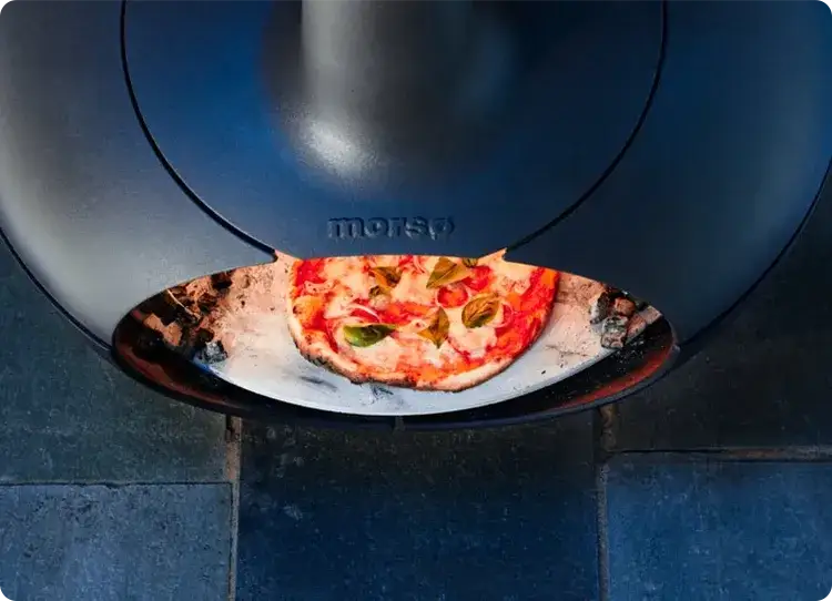 Jak upiec pizzę na kamieniu: unikaj najczęstszych błędów i ciesz się smakiem