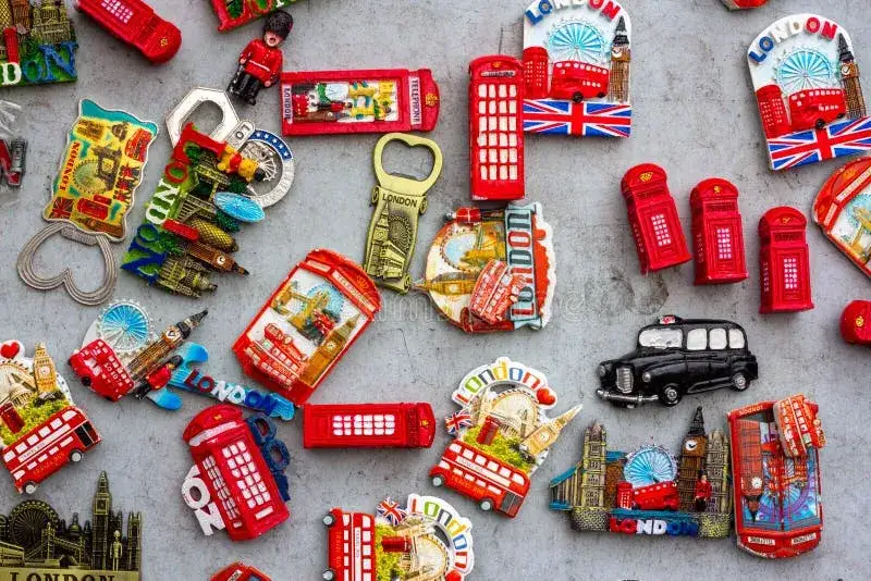 Najlepsze pamiątki z Londynu, które warto kupić na pewno zaskoczą