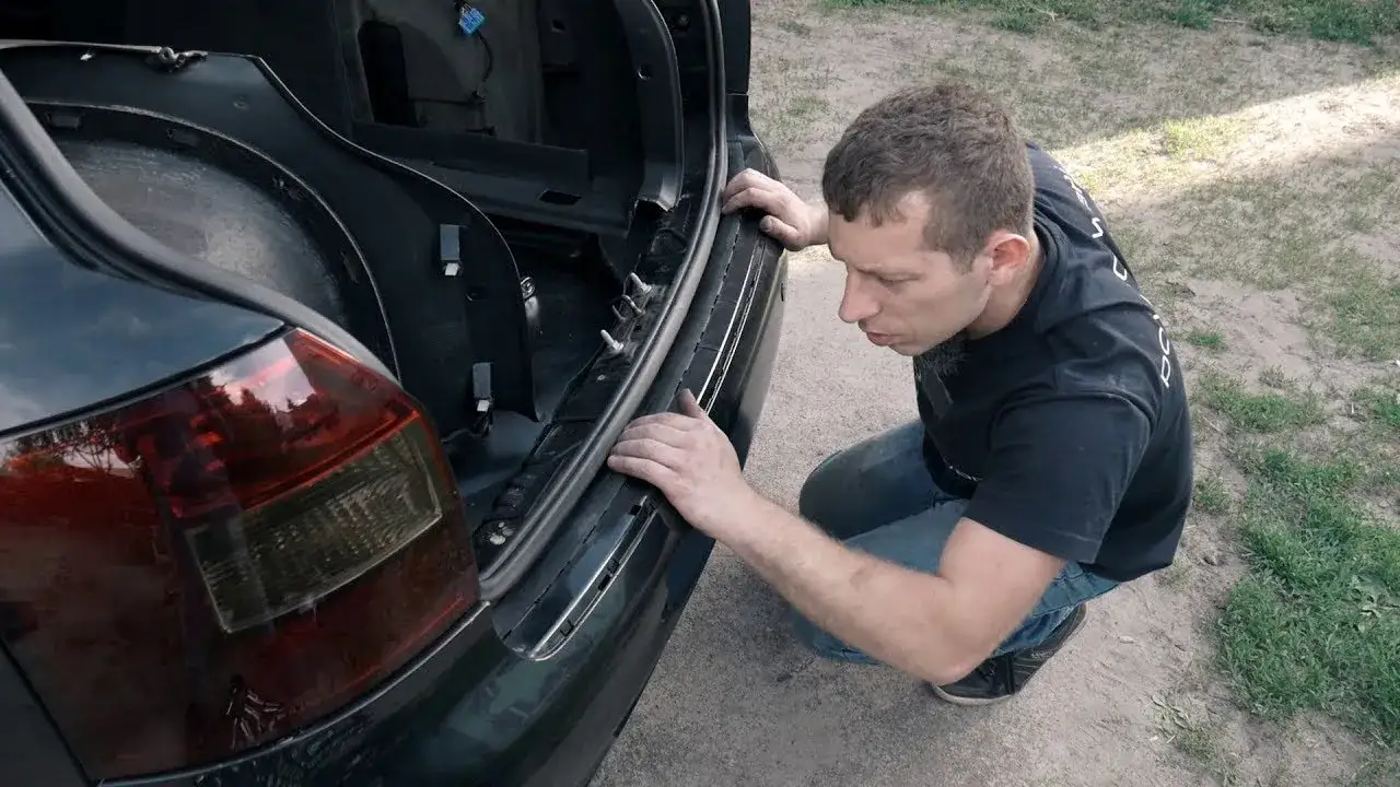 Jak zdjąć zderzak A4 B6 - Proste kroki, by uniknąć problemów