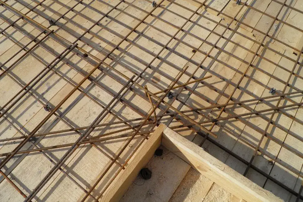 Rozstaw prętów w zbrojeniu stropu: co musisz wiedzieć?