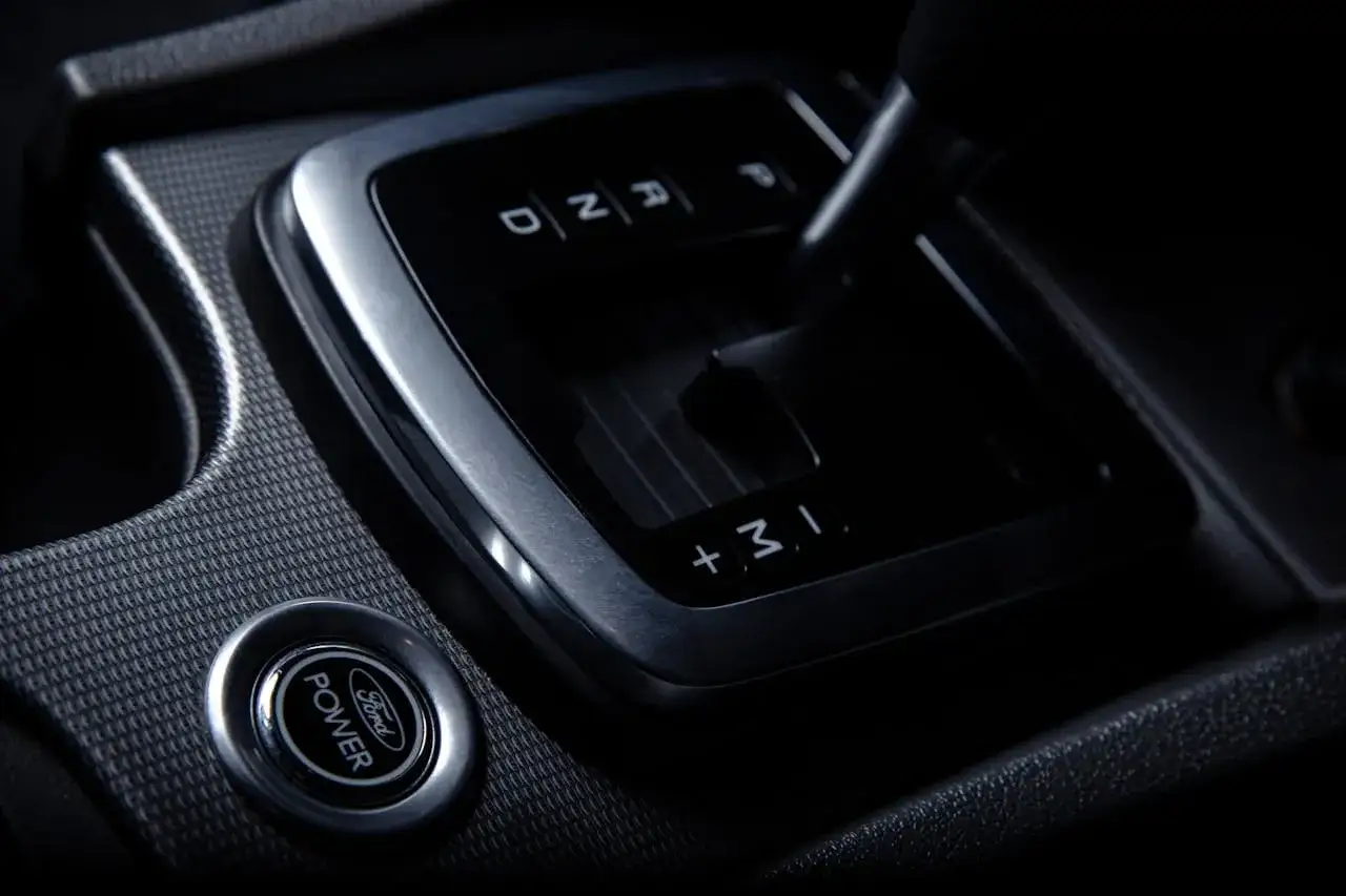 Sprzęgło: jak używać, by służyło latami? Unikaj tych błędów!