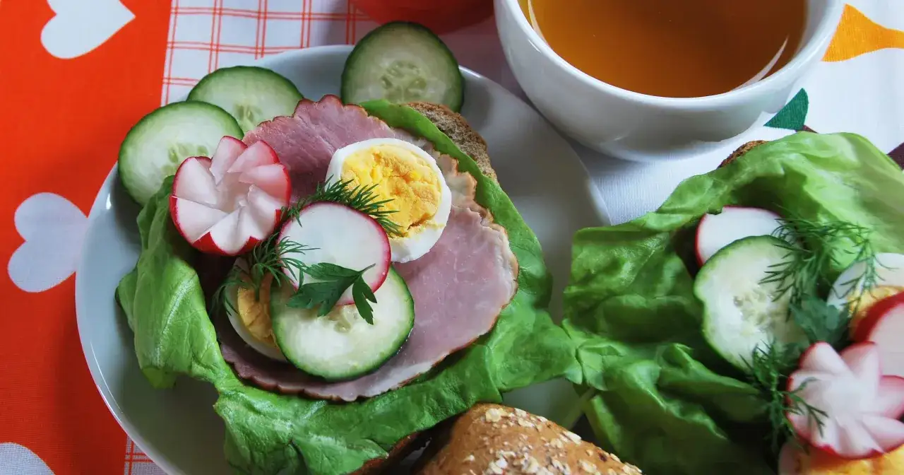 Zdrowe śniadanie na odchudzanie przepisy, które pomogą schudnąć zdrowo