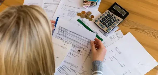 Czy windykacja może dzwonić do rodziny? Poznaj swoje prawa i ograniczenia