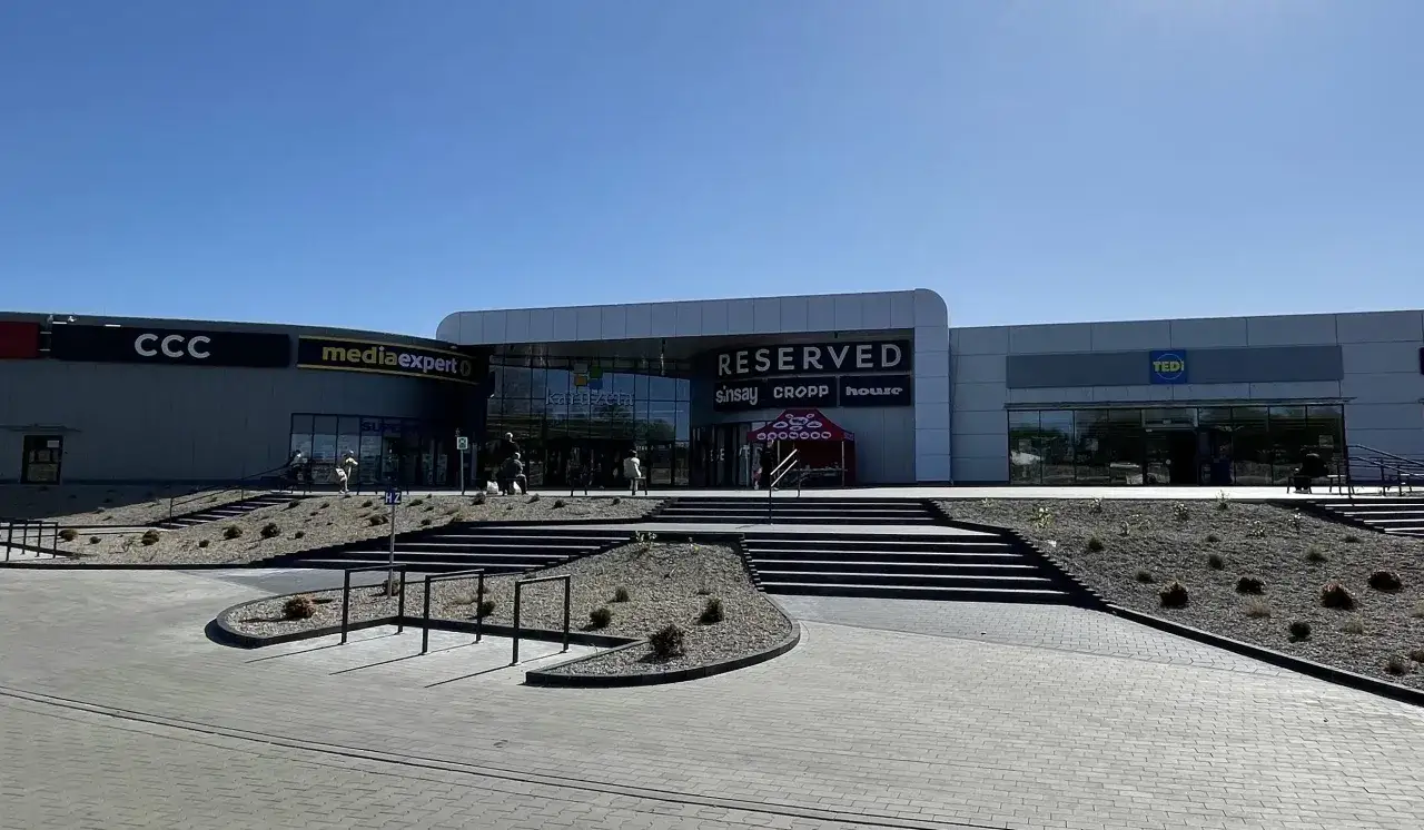 Galeria Molo Kołobrzeg - jakie sklepy warto odwiedzić i co oferują