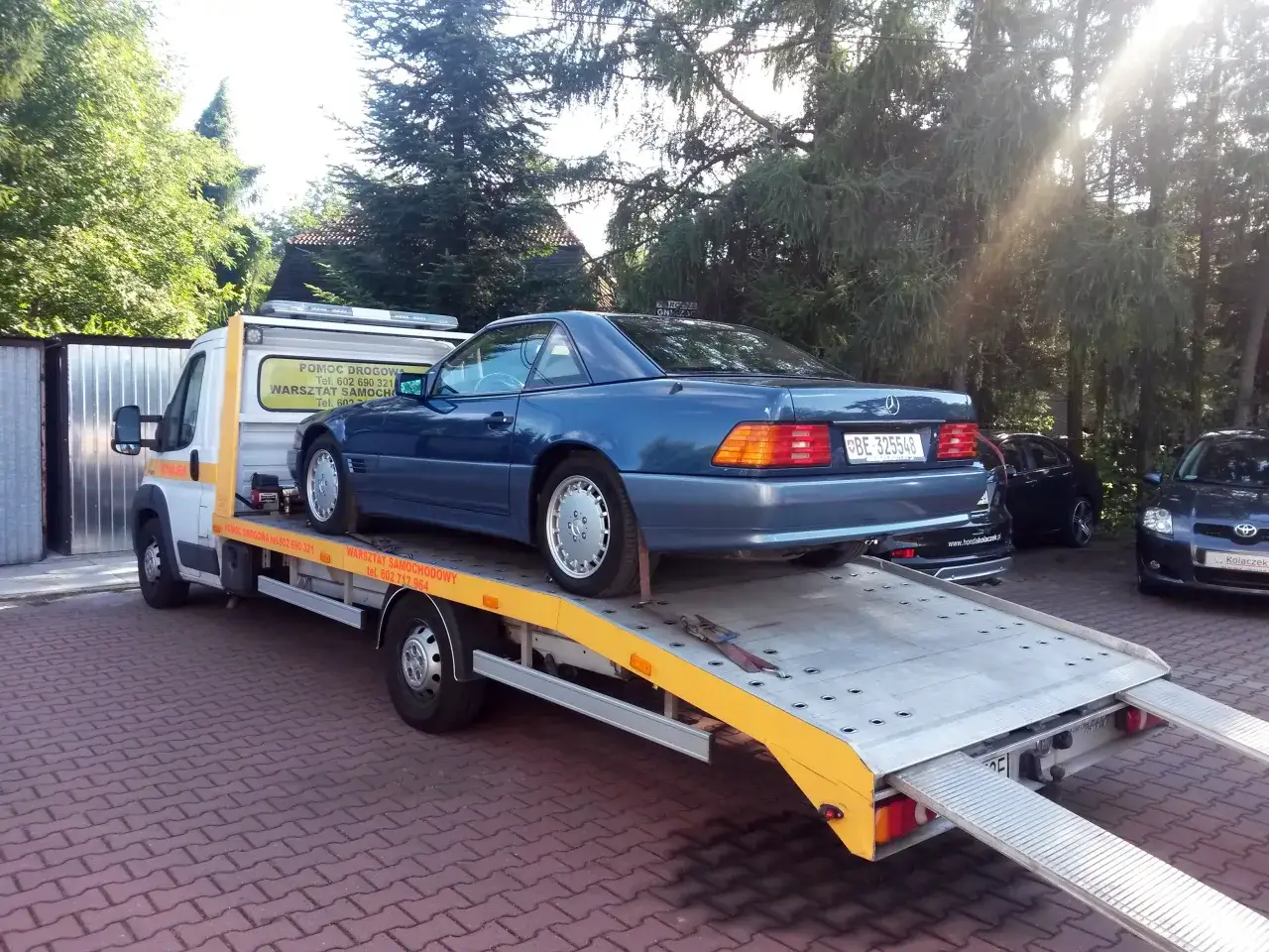 SL R129: Ikona, która rośnie w cenę. Jak kupić i nie żałować?