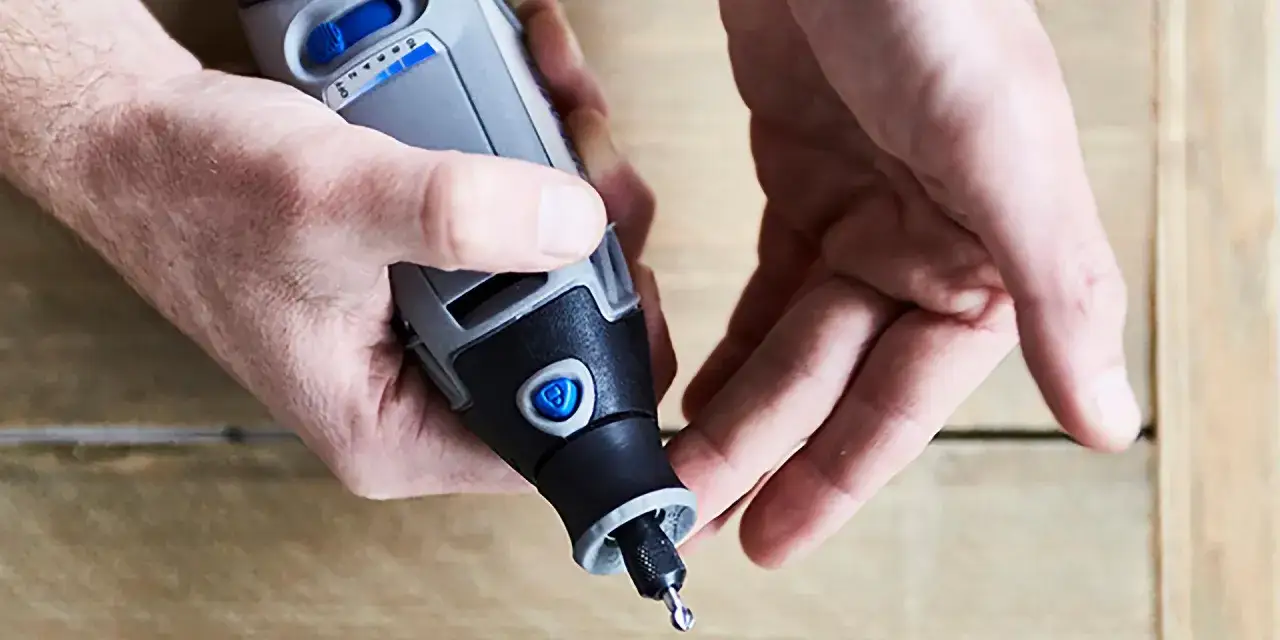 Jak szlifować drewno wiertarką - uniknij najczęstszych błędów i zyskaj idealne efekty